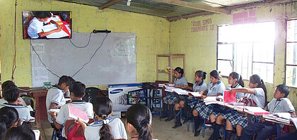Kids to school in Guatemala